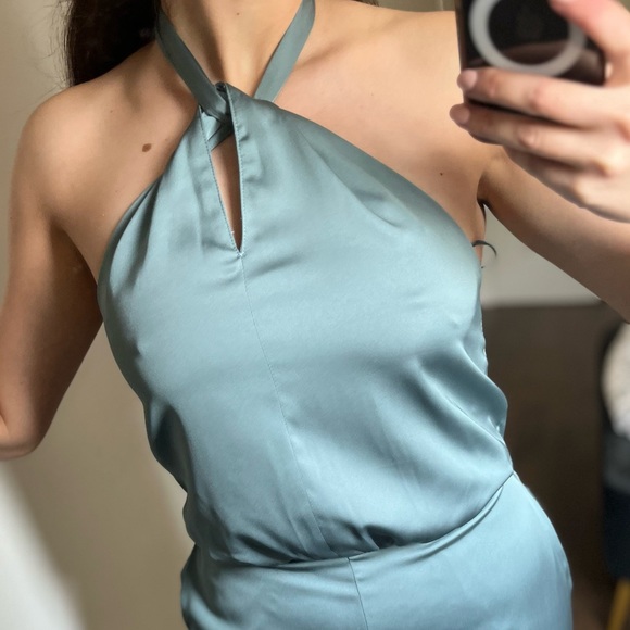 BNWT Satin halter jumpsuit - Picture 3 of 9